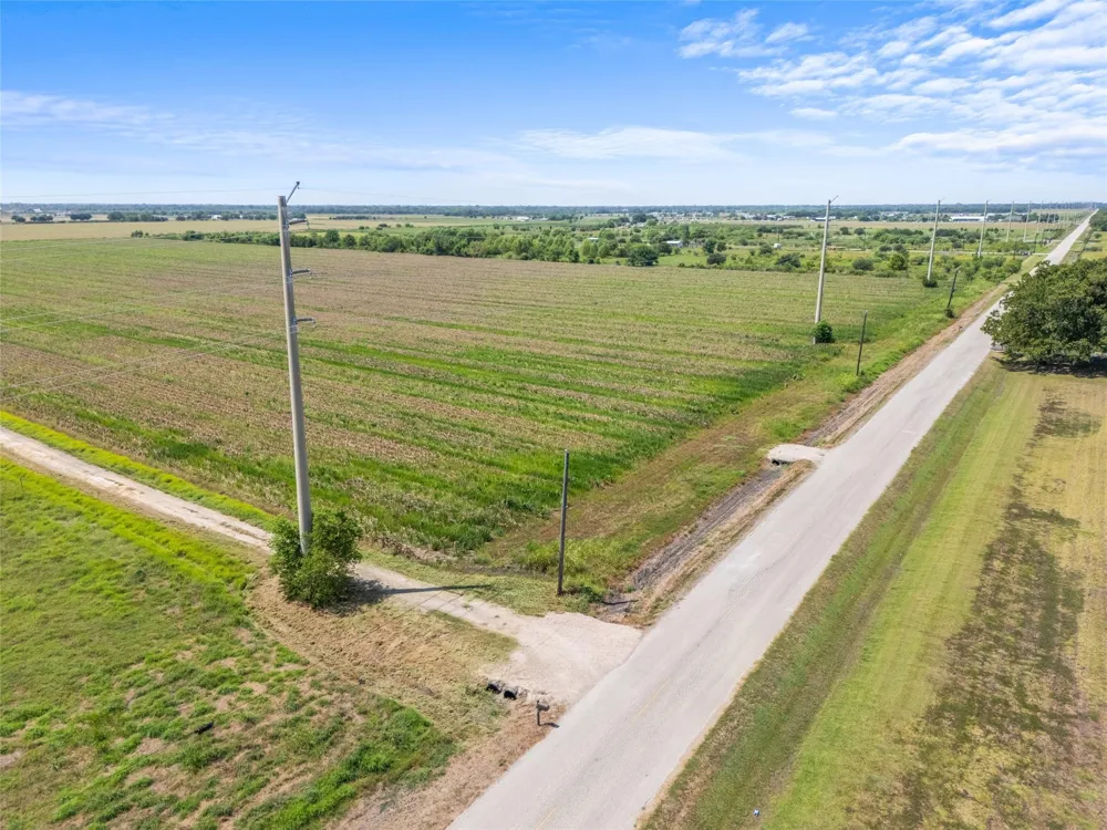12203 Buls Road East Bernard, TX 77435