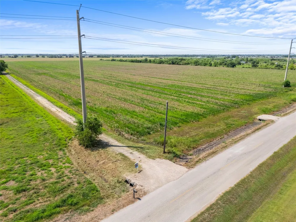 12203 Buls Road East Bernard, TX 77435