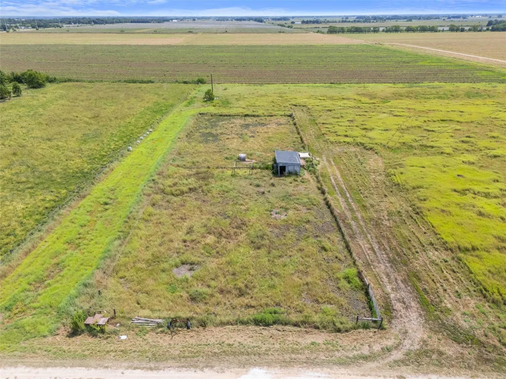 12203 Buls Road East Bernard, TX 77435