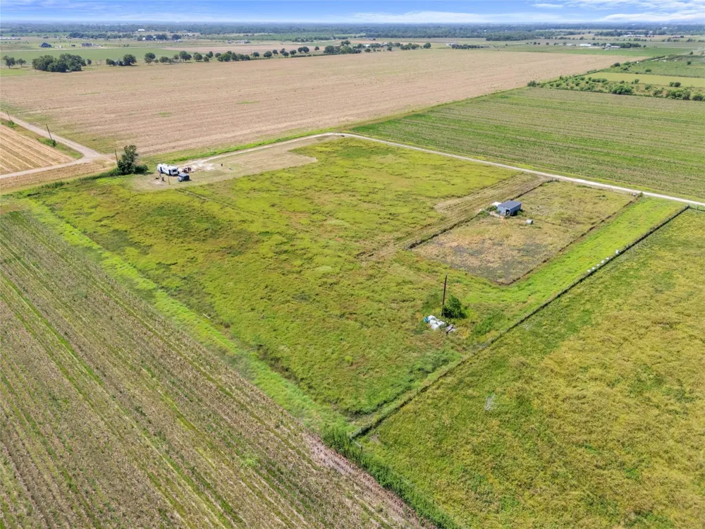 12203 Buls Road East Bernard, TX 77435
