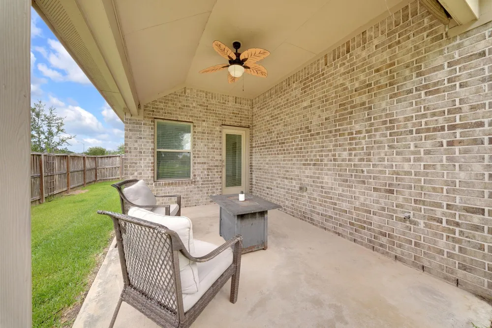 5002 Naples Grove Lane Rosharon, TX 77583