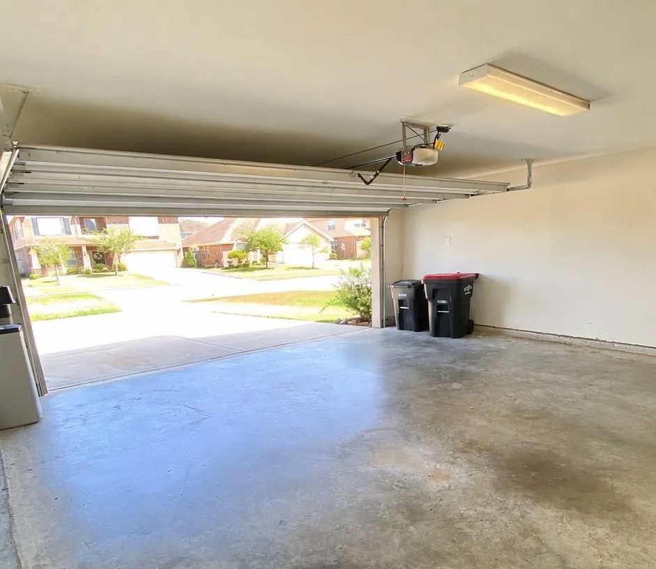 5002 Naples Grove Lane Rosharon, TX 77583