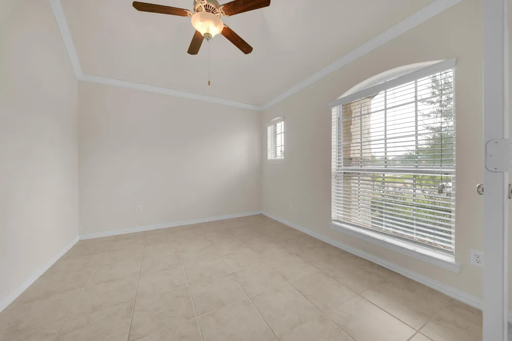 5002 Naples Grove Lane Rosharon, TX 77583