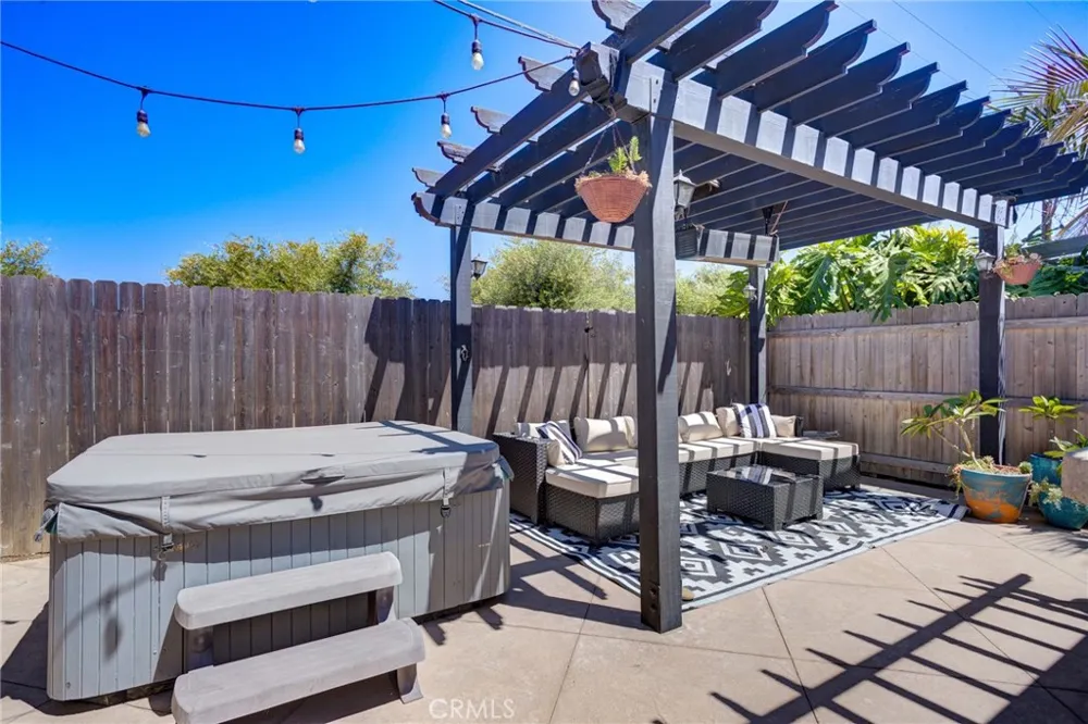 122 Pearwood Arroyo Grande, CA 93420