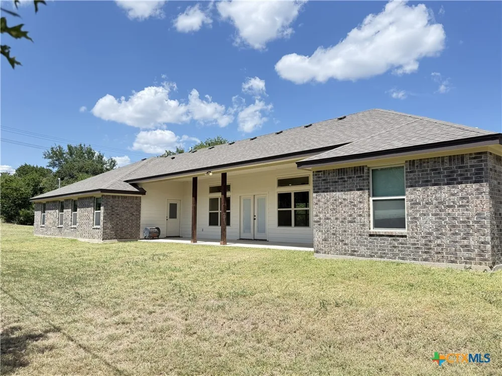160 County Road 4745 Kempner, TX 76539