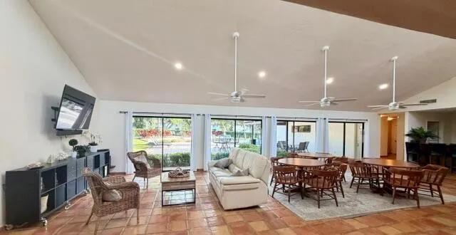 7200 NW 2nd Avenue #134 Boca Raton, FL 33487