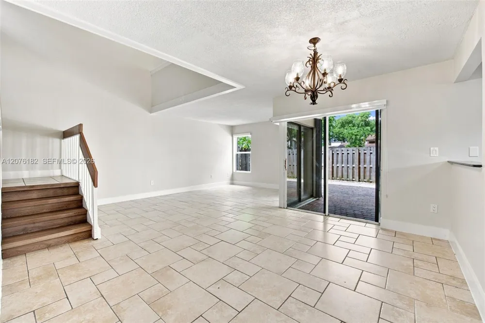 6820 SW 128th Ct #6820 Miami, FL 33183