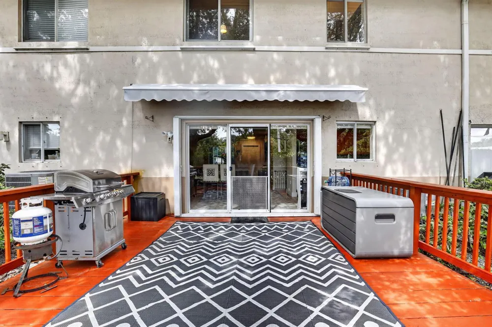 4950 PALM GARDEN LANE Davie, FL 33314