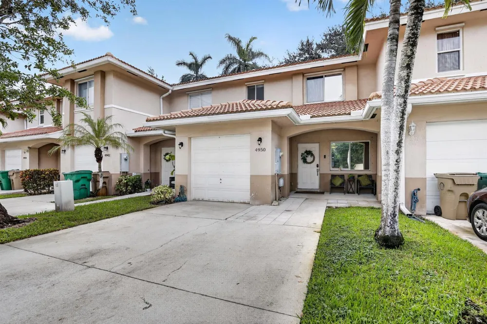 4950 PALM GARDEN LANE Davie, FL 33314