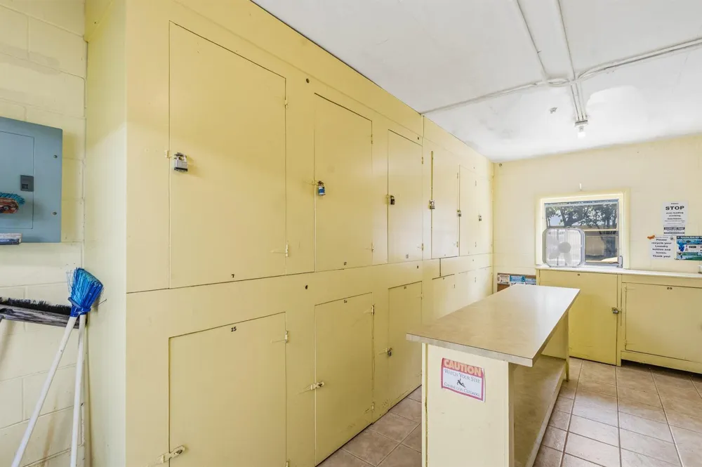 677 ROYAL PALM BOULEVARD #7 Vero Beach, FL 32960