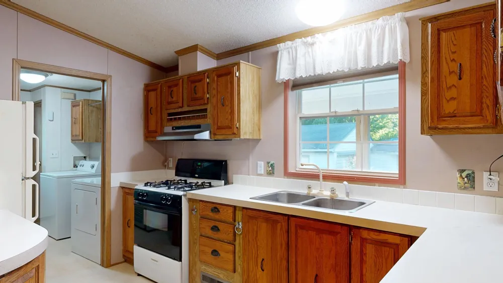 10687 Dwight Street Mecosta Township, MI 49320