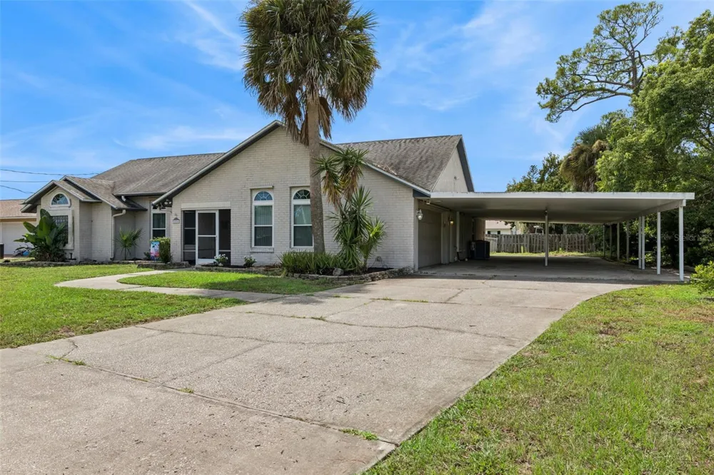 2504 GLENWOOD DRIVE Edgewater, FL 32141