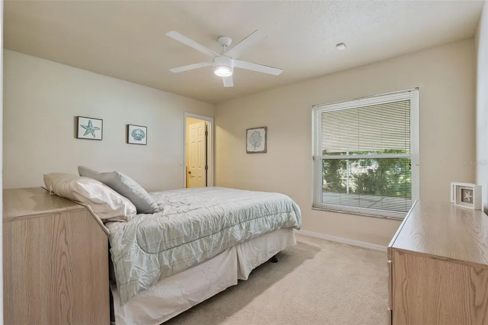 2504 GLENWOOD DRIVE Edgewater, FL 32141
