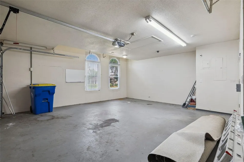 2504 GLENWOOD DRIVE Edgewater, FL 32141