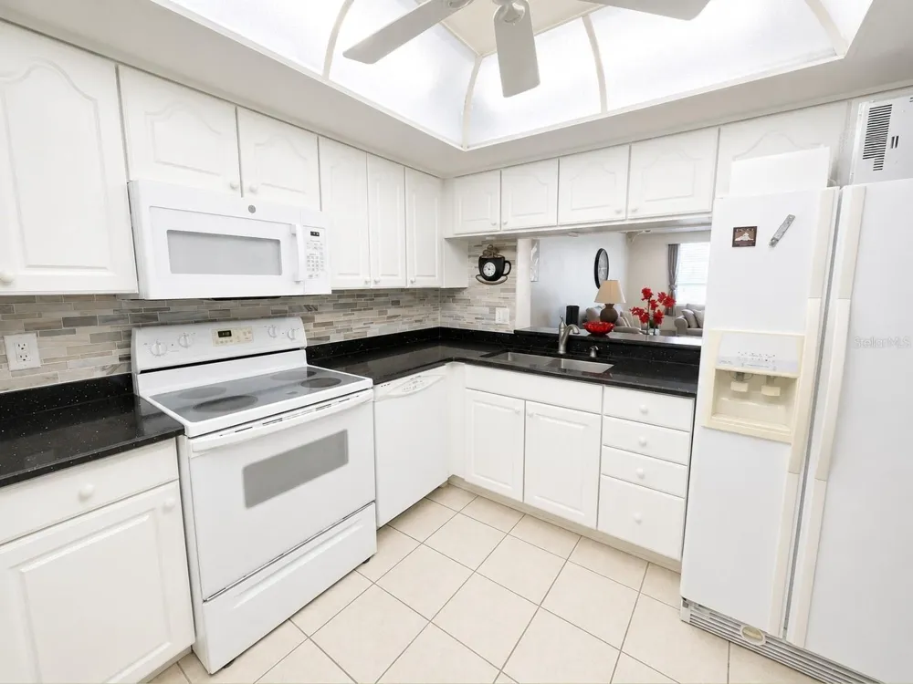 2616 COVE CAY DRIVE #402 Clearwater, FL 33760