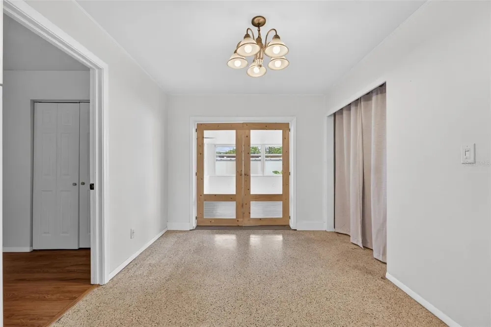 5400 97TH TERRACE Pinellas Park, FL 33782