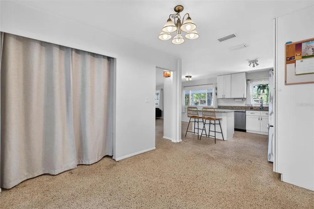 5400 97TH TERRACE Pinellas Park, FL 33782