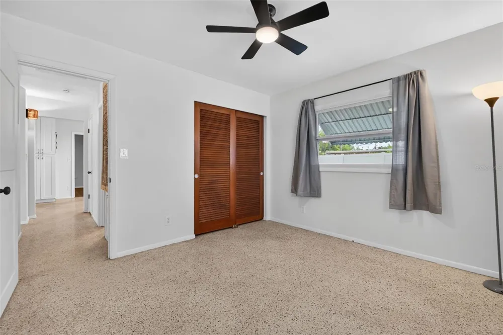 5400 97TH TERRACE Pinellas Park, FL 33782