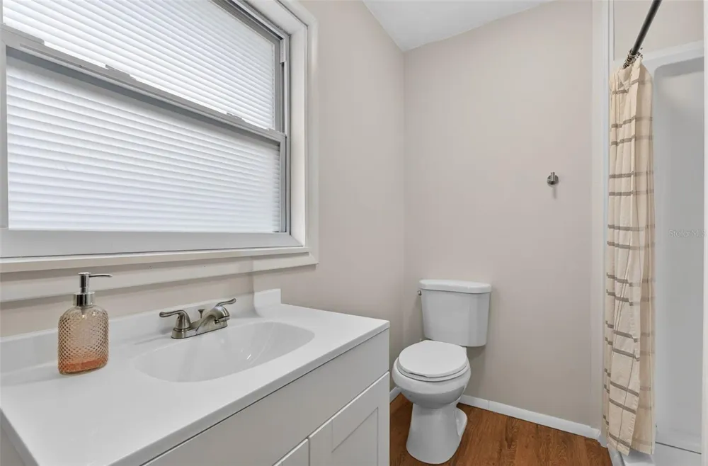 5400 97TH TERRACE Pinellas Park, FL 33782