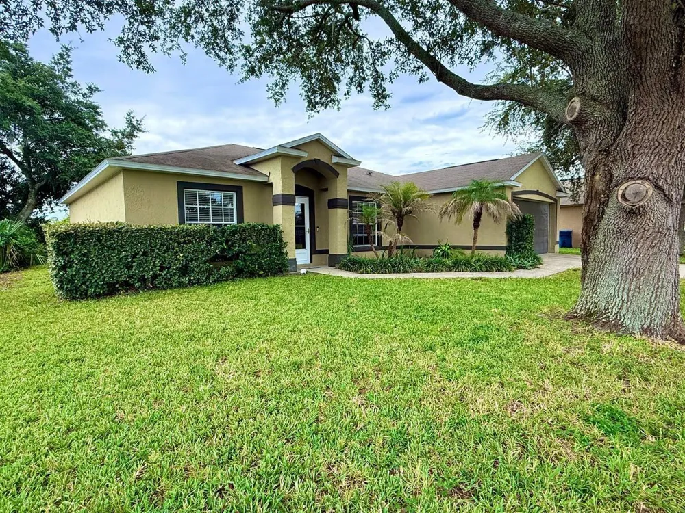 267 AUTUMN RIDGE ROAD Deltona, FL 32725