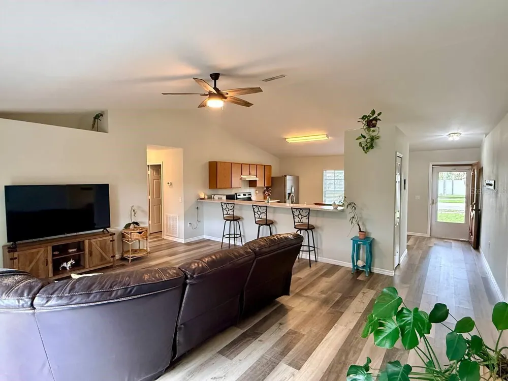 267 AUTUMN RIDGE ROAD Deltona, FL 32725
