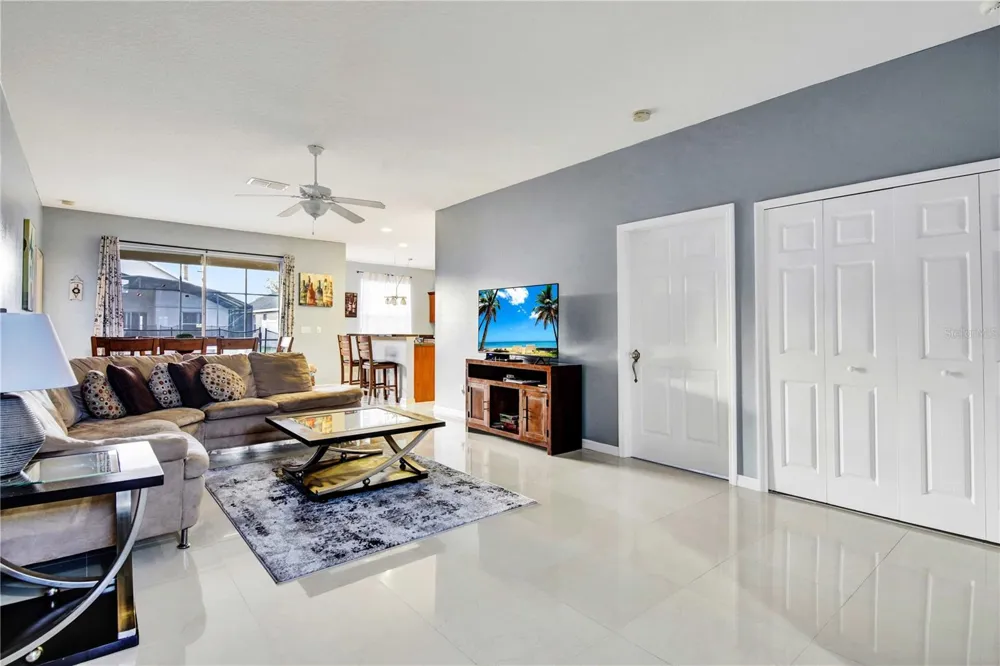 932 EMERALD GREEN COURT Kissimmee, FL 34746