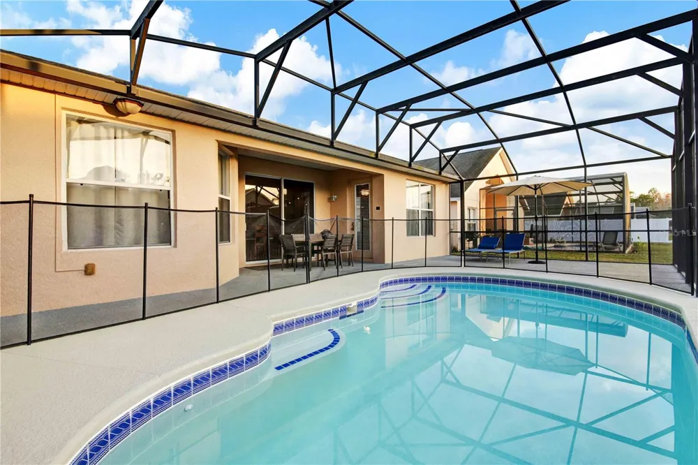 932 EMERALD GREEN COURT Kissimmee, FL 34746