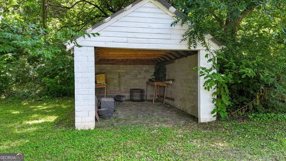 430 Elm ST Calhoun, GA 30701