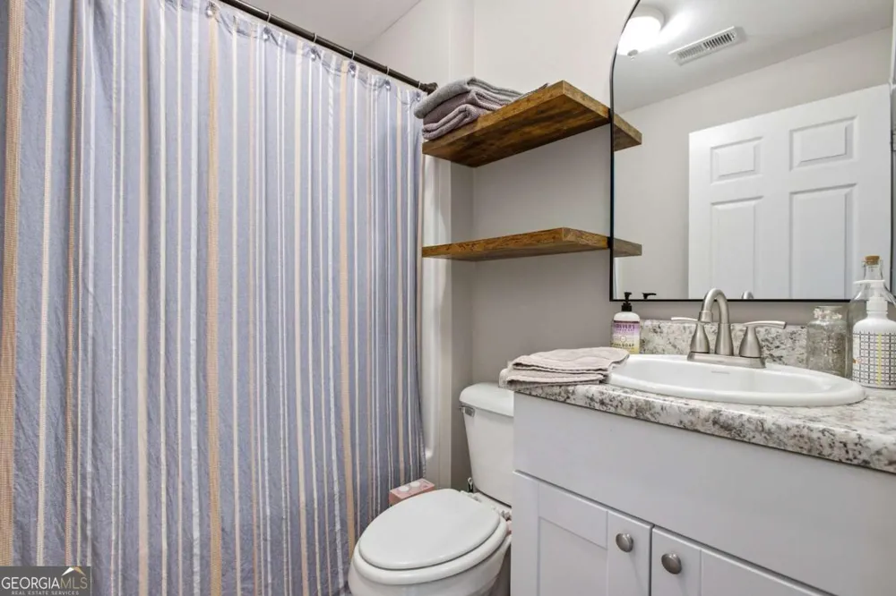 430 Elm ST Calhoun, GA 30701