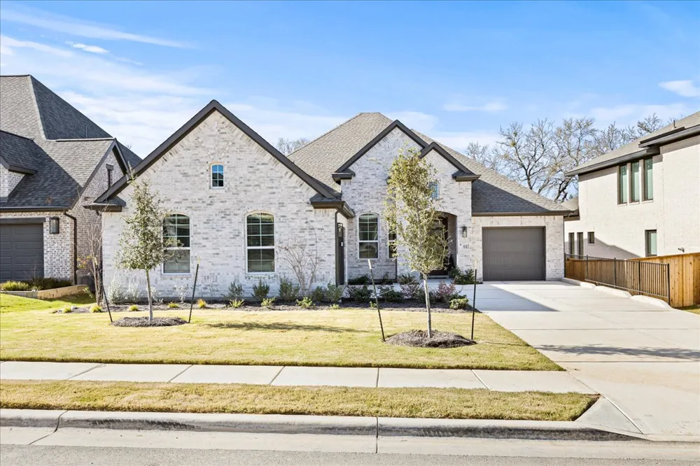 123 Seaside Sparrow Way Kyle, TX 78640