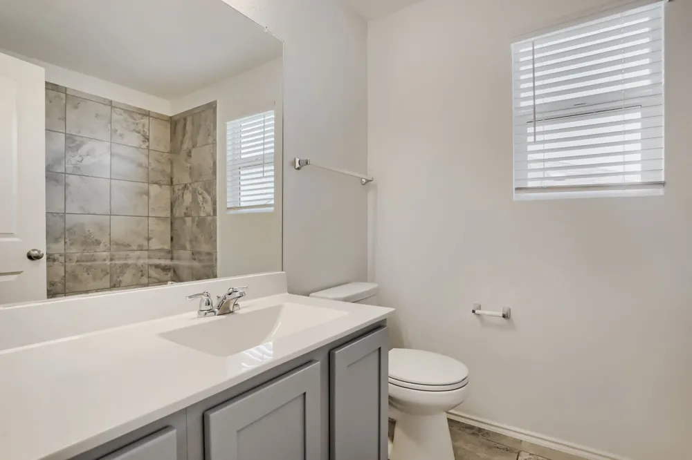 125 Guardian Angel Court Jarrell, TX 76537