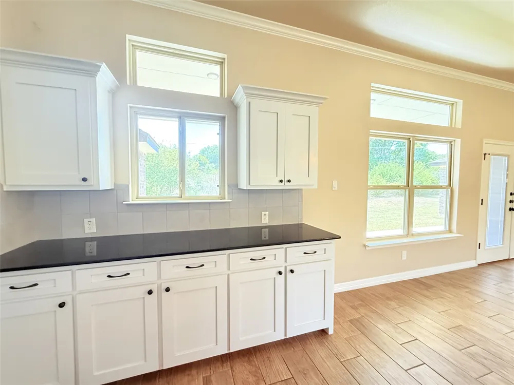 160 County Road 4745 Kempner, TX 76539
