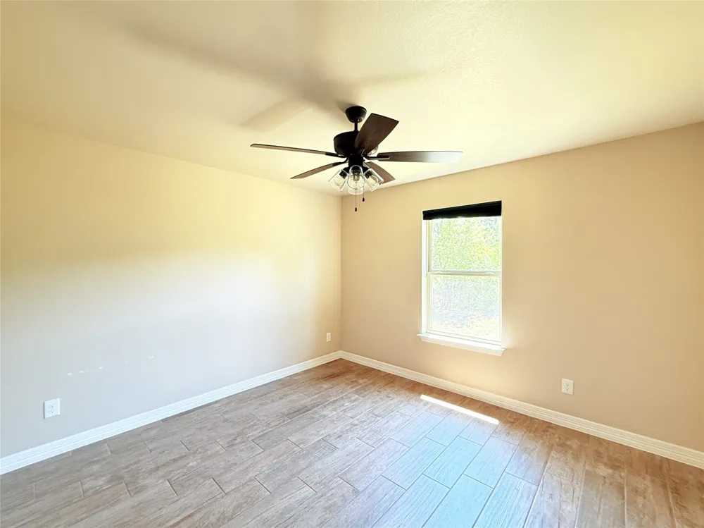 160 County Road 4745 Kempner, TX 76539