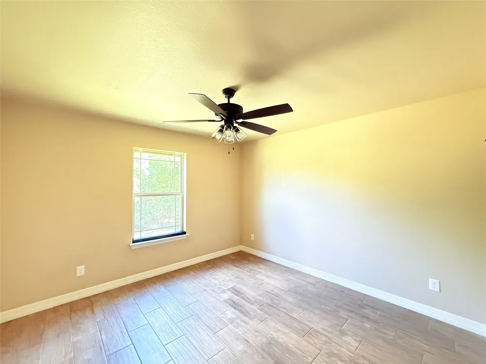 160 County Road 4745 Kempner, TX 76539
