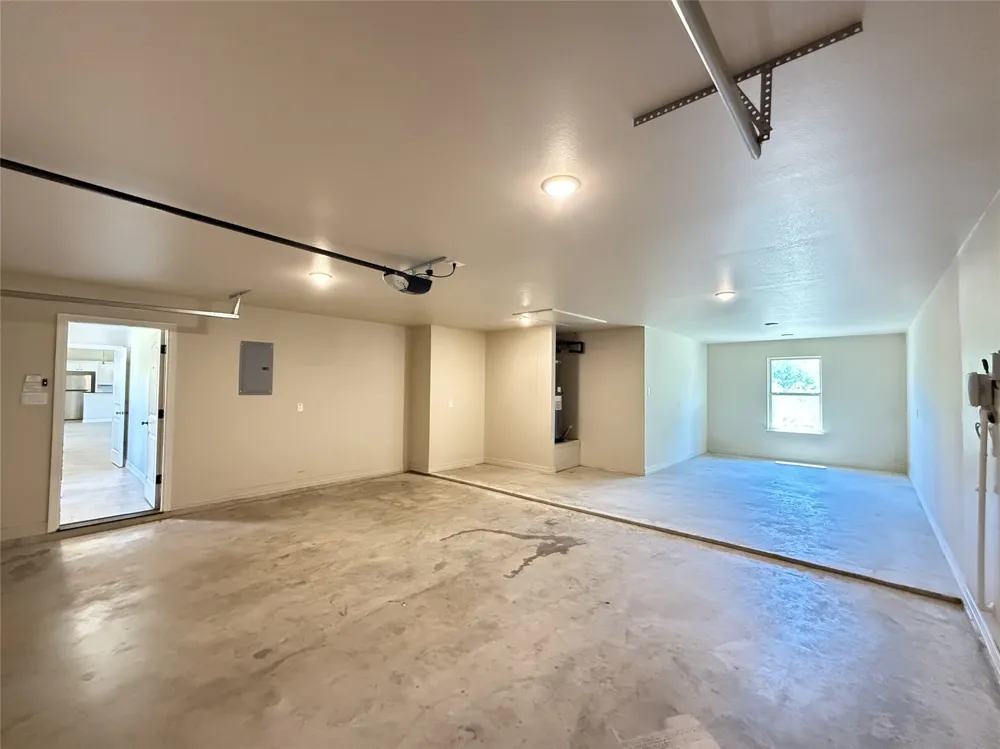 160 County Road 4745 Kempner, TX 76539