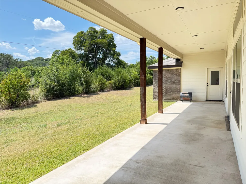 160 County Road 4745 Kempner, TX 76539