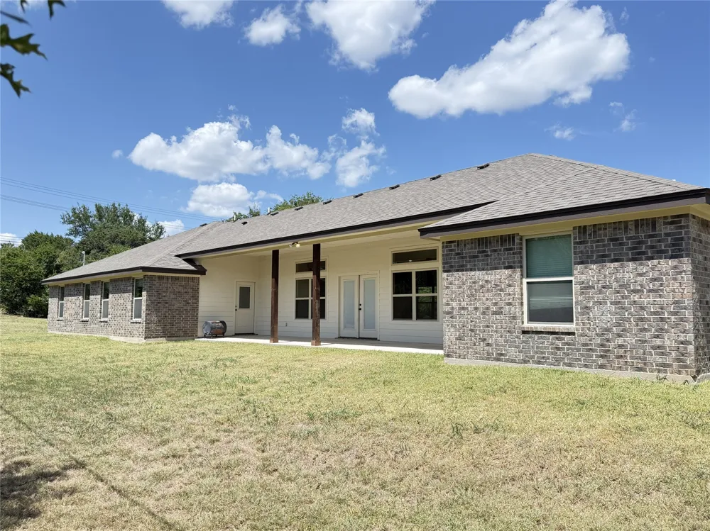 160 County Road 4745 Kempner, TX 76539