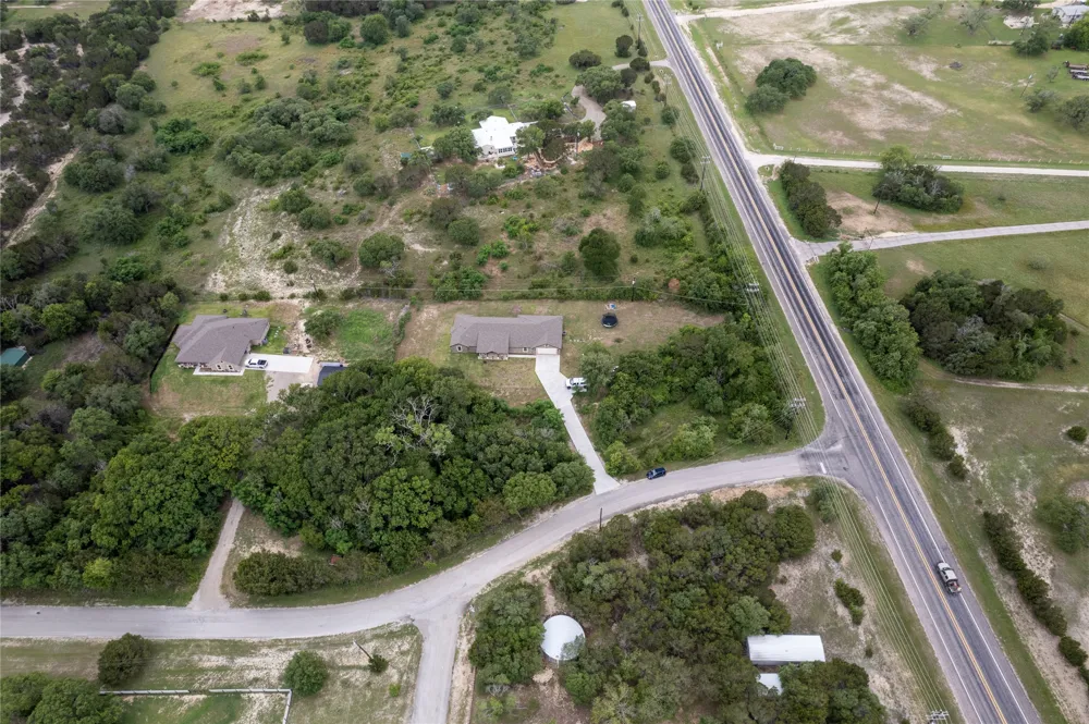 160 County Road 4745 Kempner, TX 76539