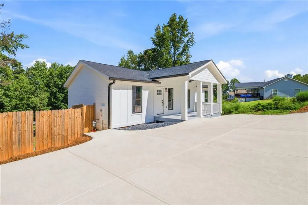5875 Maple Creek Drive Buford, GA 30518