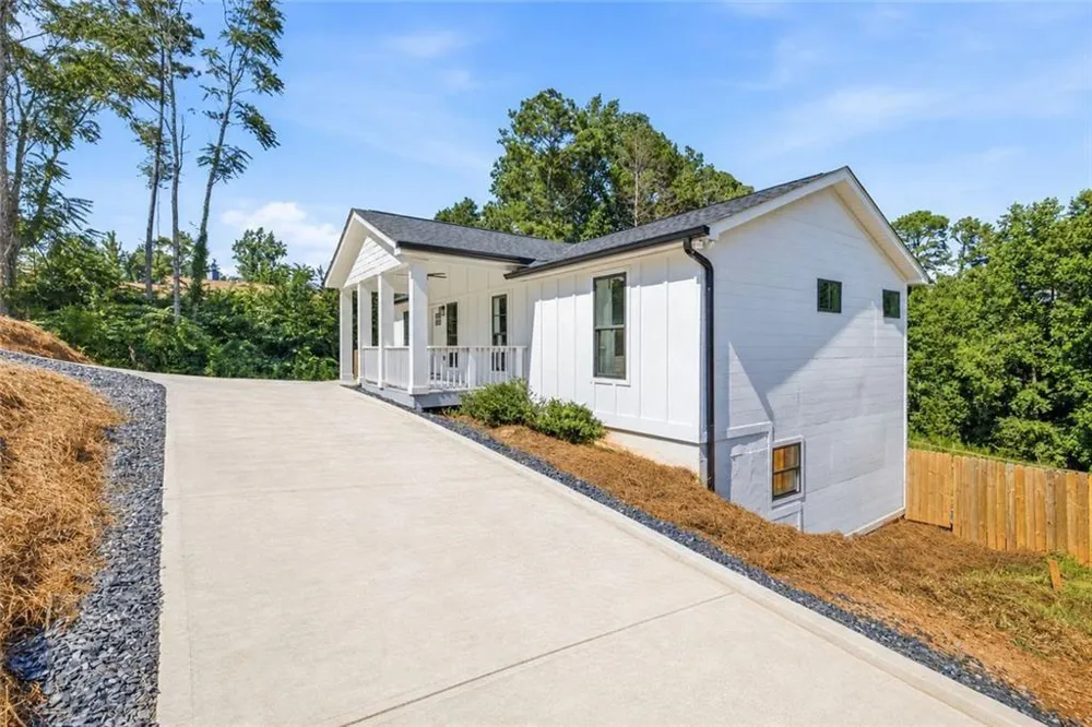 5875 Maple Creek Drive Buford, GA 30518