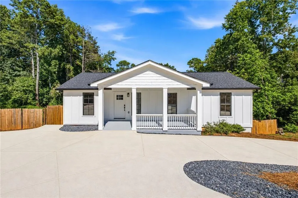 5875 Maple Creek Drive Buford, GA 30518