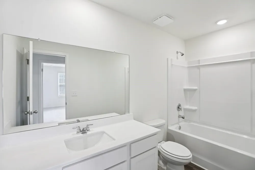 7711 Enchanted Pearl Drive Angleton, TX 77515