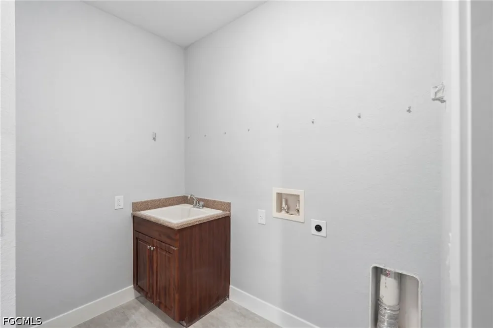 Springview Circle Labelle, FL 33935