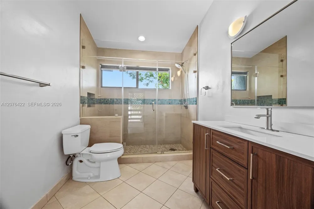 7140 SW 111th Ct #- Miami, FL 33173