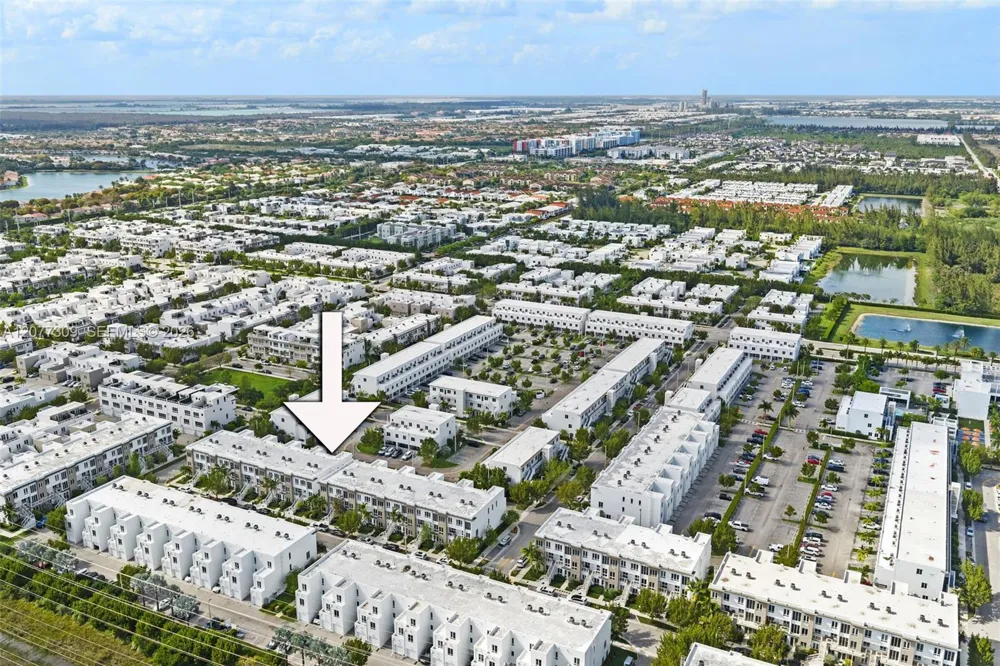10305 NW 63rd Ter #105 Doral, FL 33178