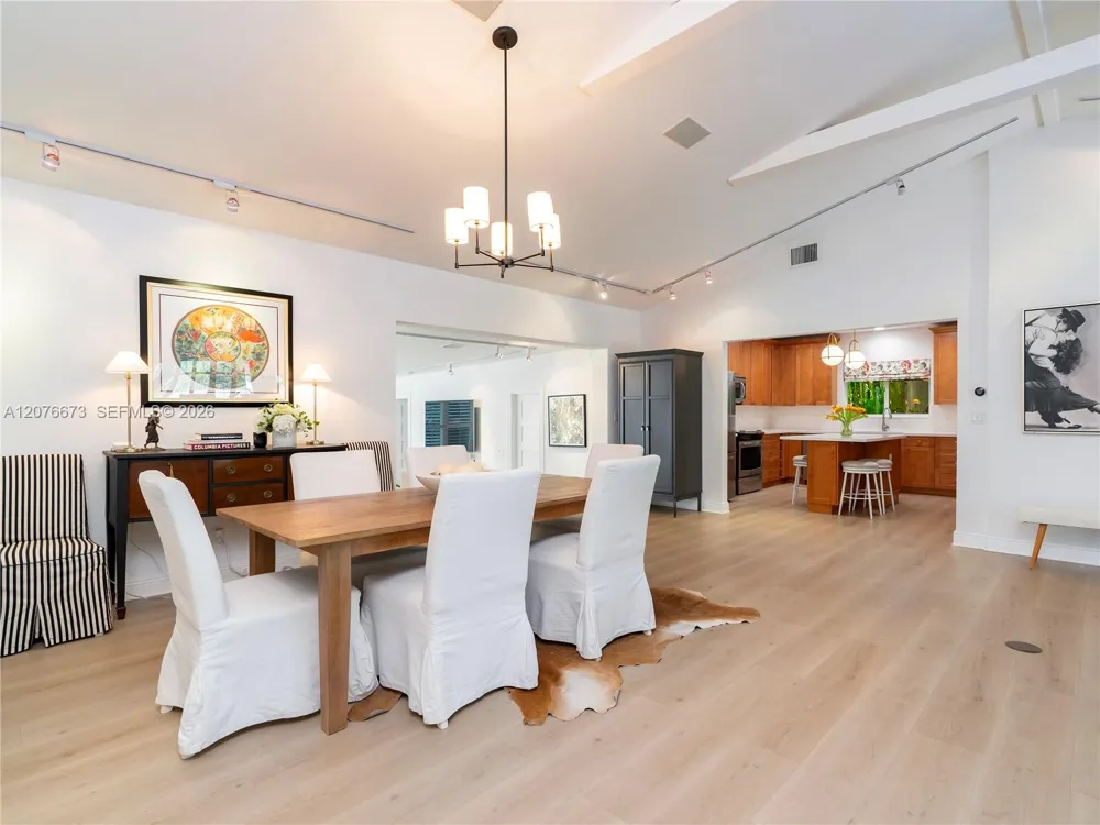 5510 San Vicente St Coral Gables, FL 33146