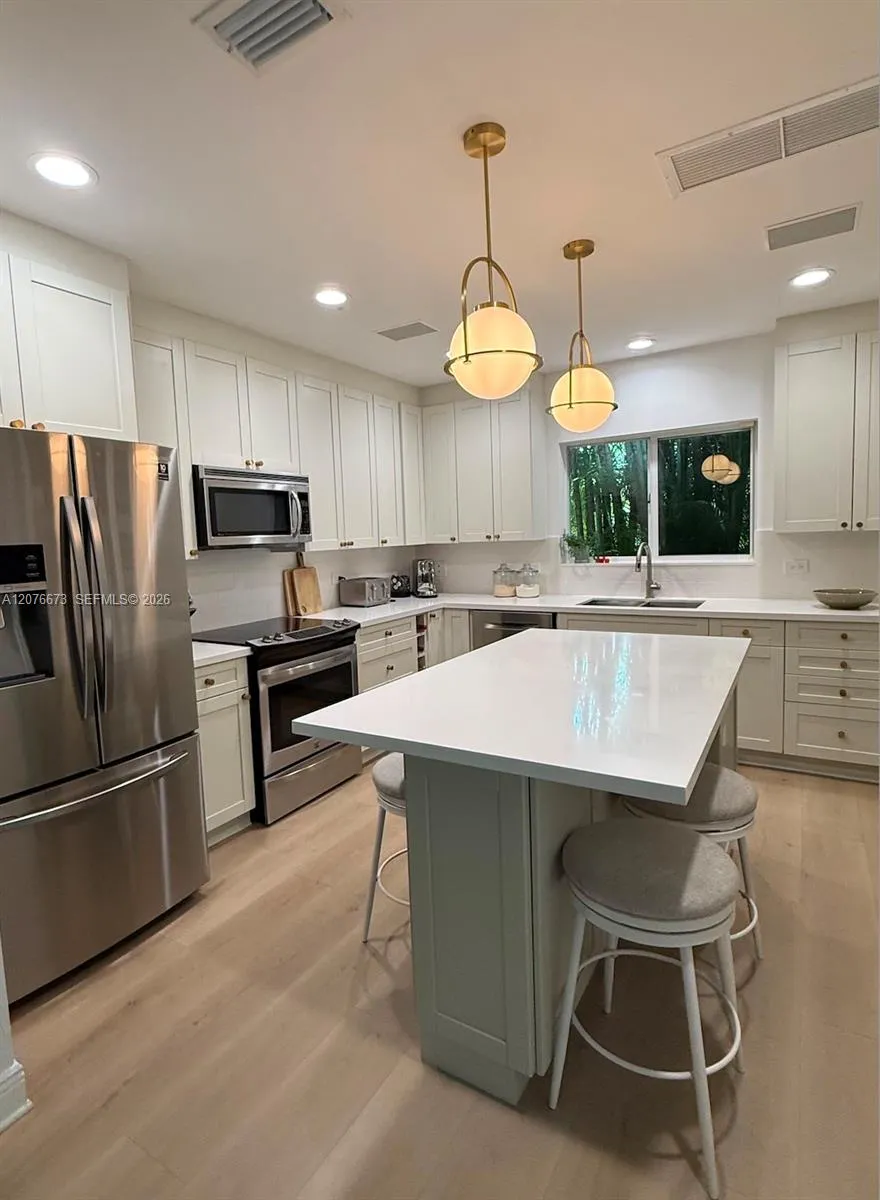 5510 San Vicente St Coral Gables, FL 33146