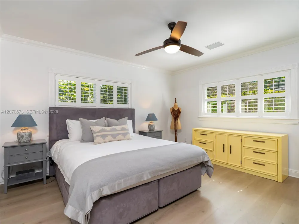 5510 San Vicente St Coral Gables, FL 33146