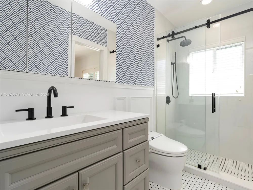 5510 San Vicente St Coral Gables, FL 33146