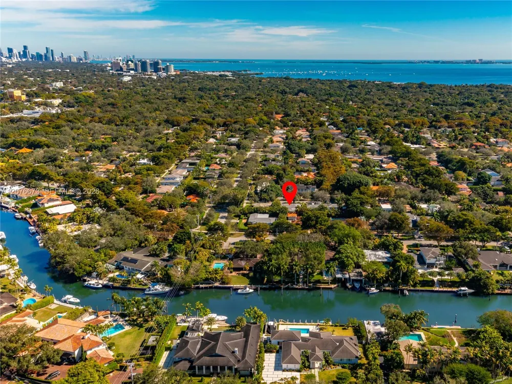5510 San Vicente St Coral Gables, FL 33146